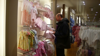 204th of 3rd 365: Choosing presents for baby Ola