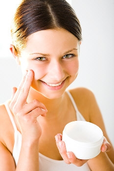 Anti Aging Tips To Bring Back Youthfulness Of The Skin