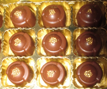 Chocolates filled with Vin Santo
