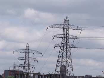 Electricity Pylons as seen from Bristol Road, Selly Oak